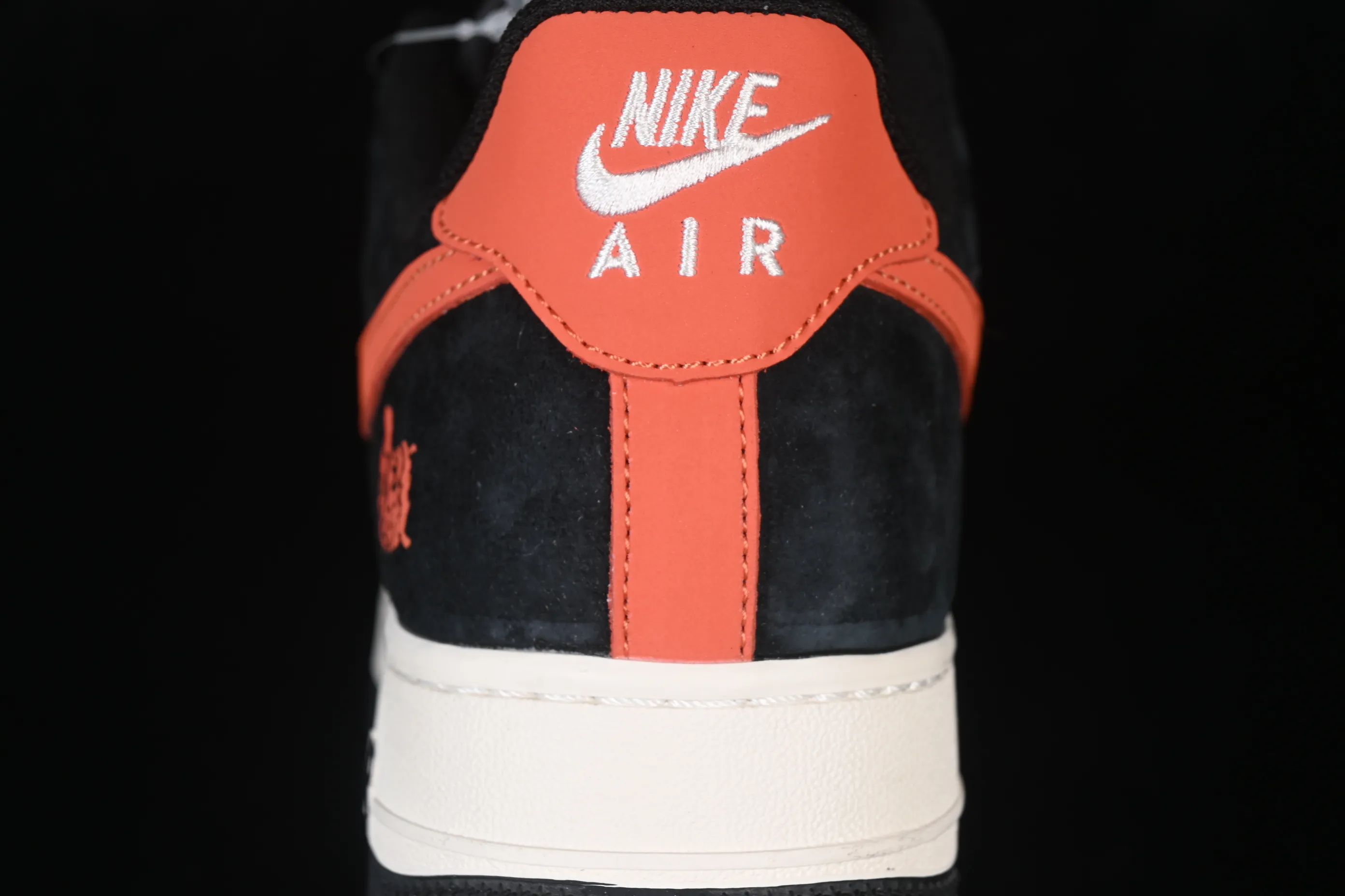 All categories Nk Air Force 1 Air Force series Nk Air Force 1 Low Air Force low-top Nike Air Force 1'07 Low Year of the Horse limited suede black Air Force 1 low-top casual sneakers XD0028-006